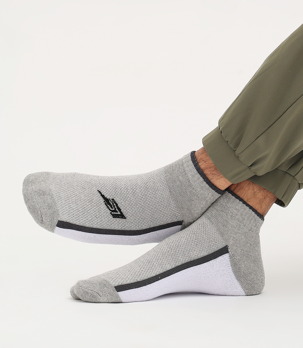 WHITE/GREY