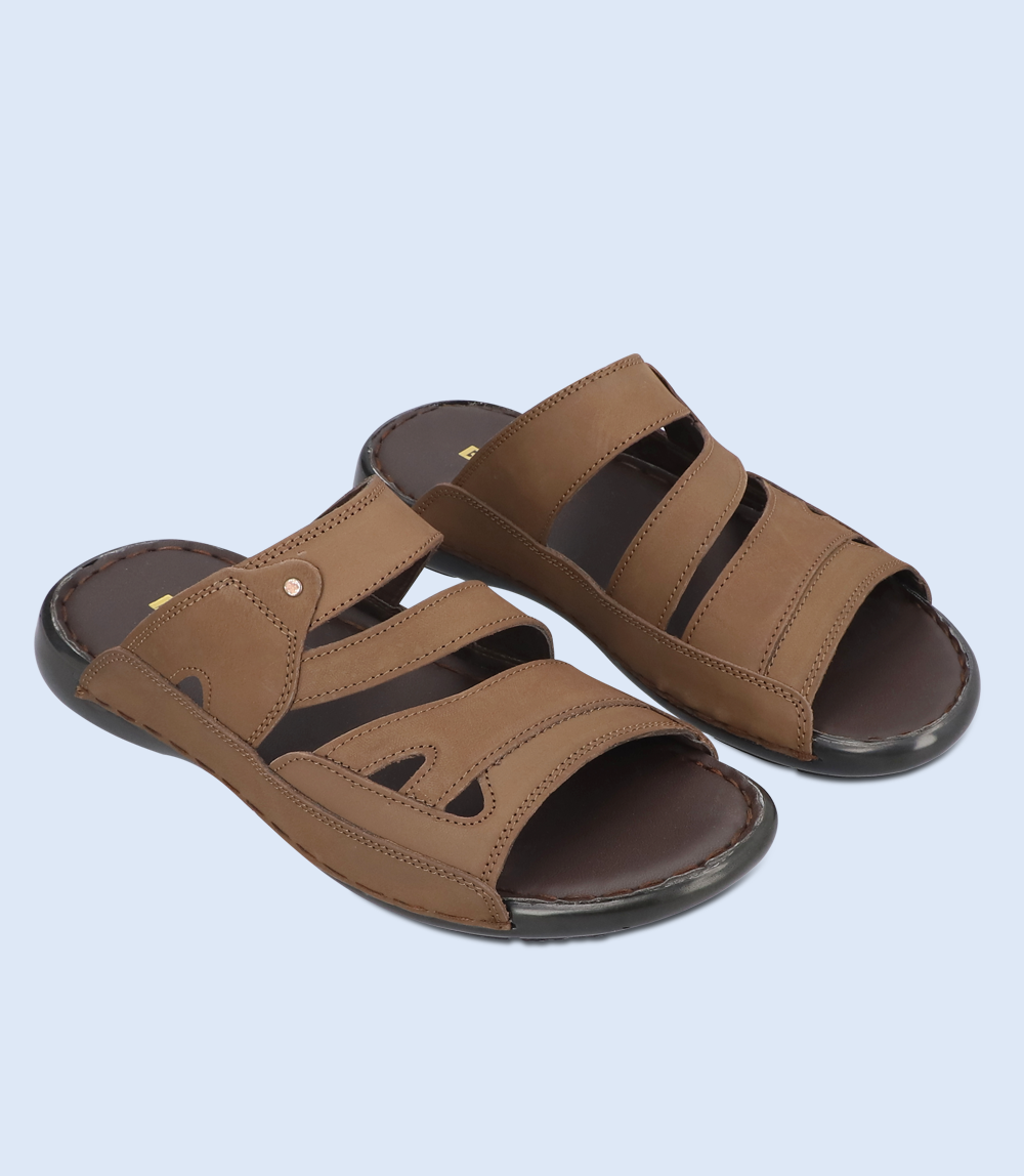 BM5660 BROWN Men Slipper Borjan