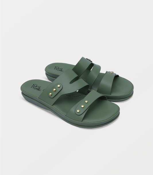 GREEN