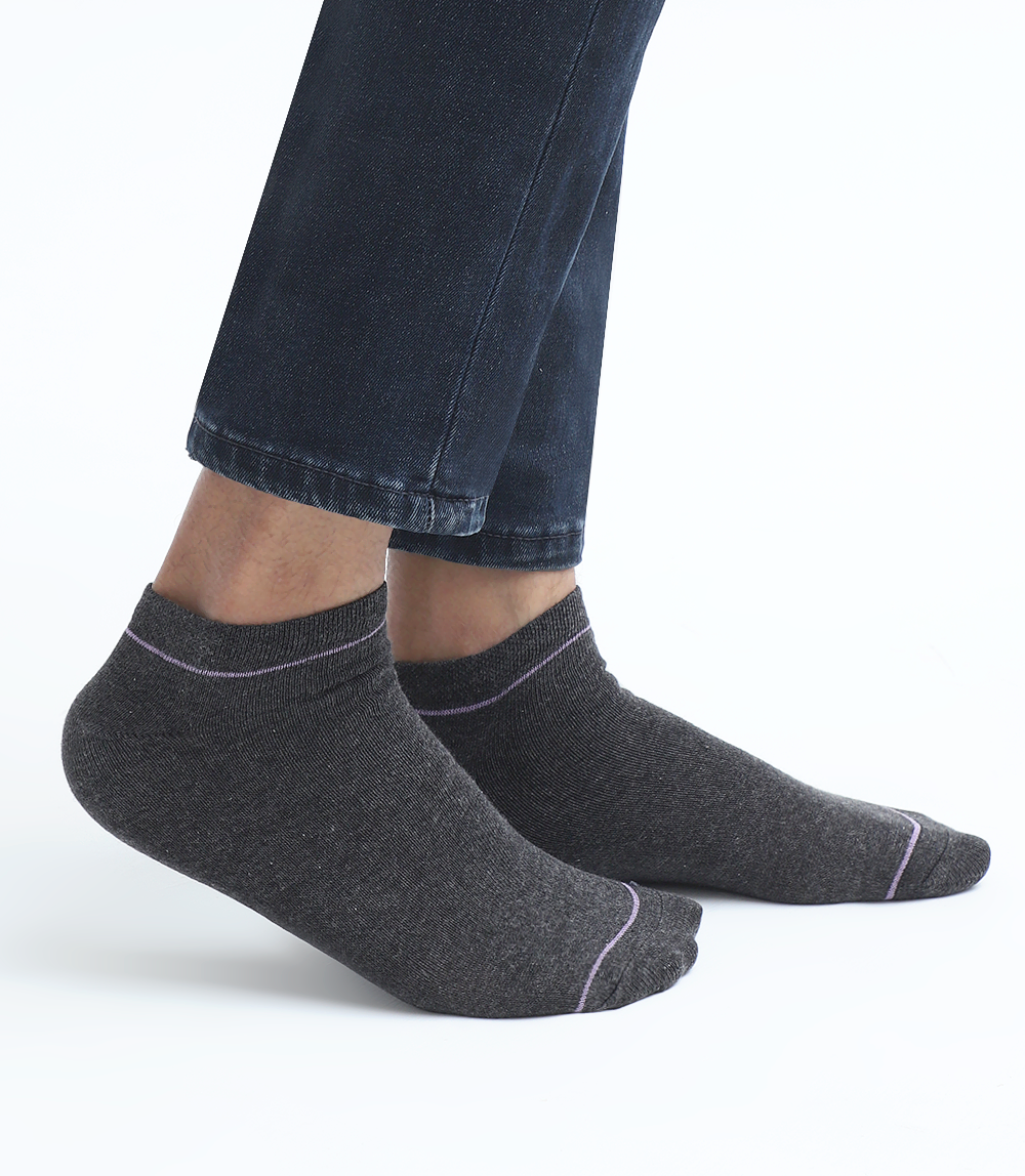 DARK GREY