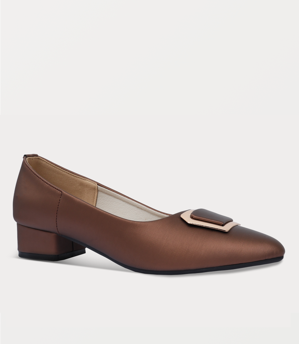 Women Court Shoes-BROWN