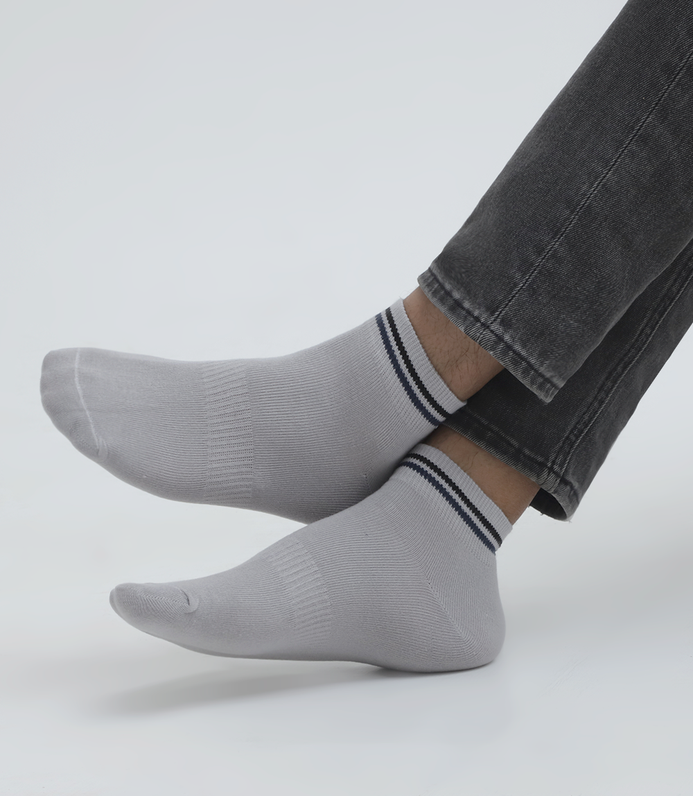 LIGHT GREY