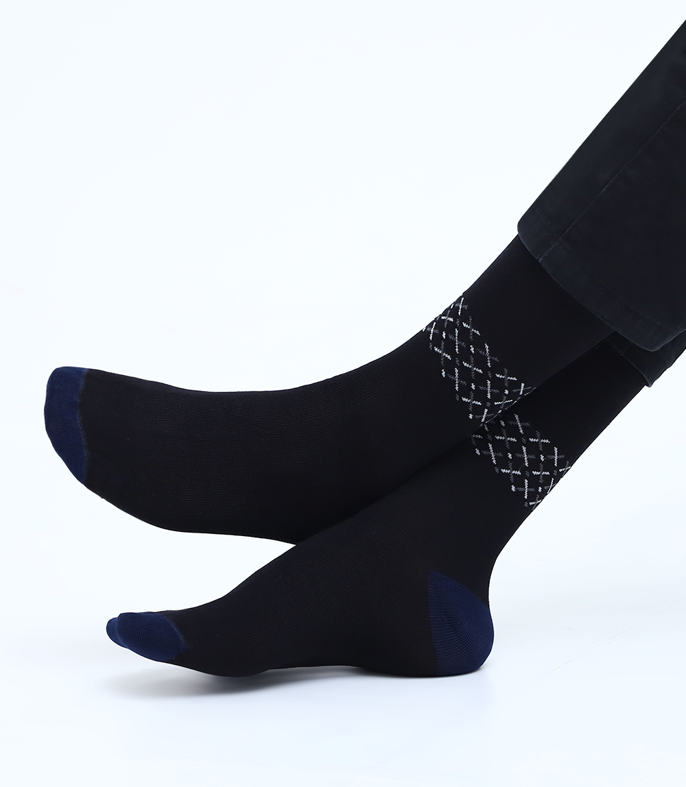 BLACK BLUE