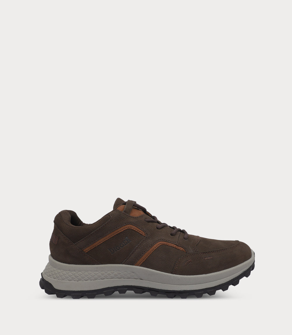 Men Sneakers-D.BROWN