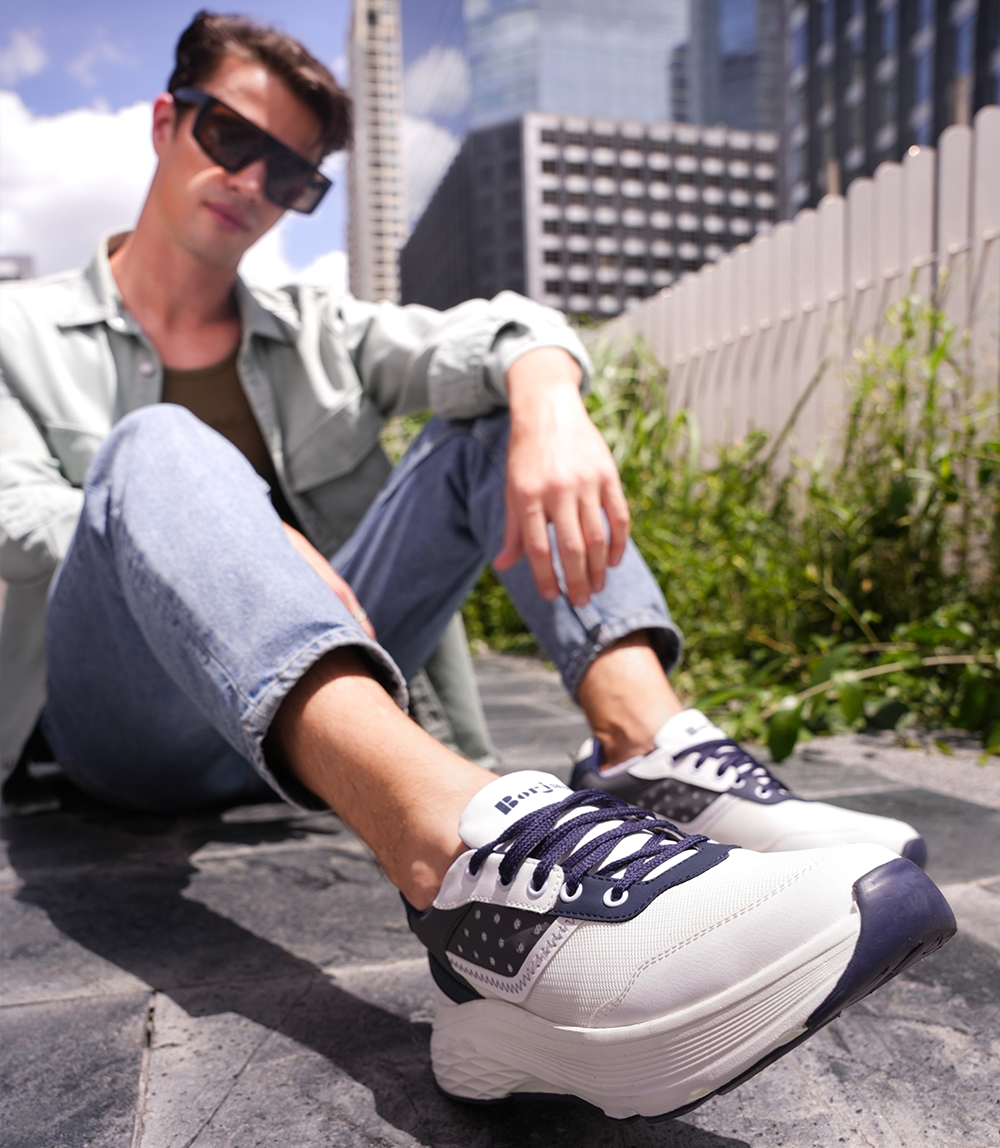 Men Sneakers-WHITE