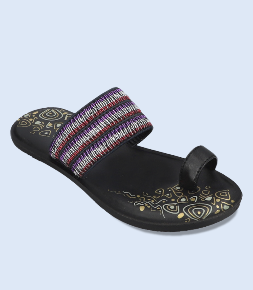 Sports store chappal ladies