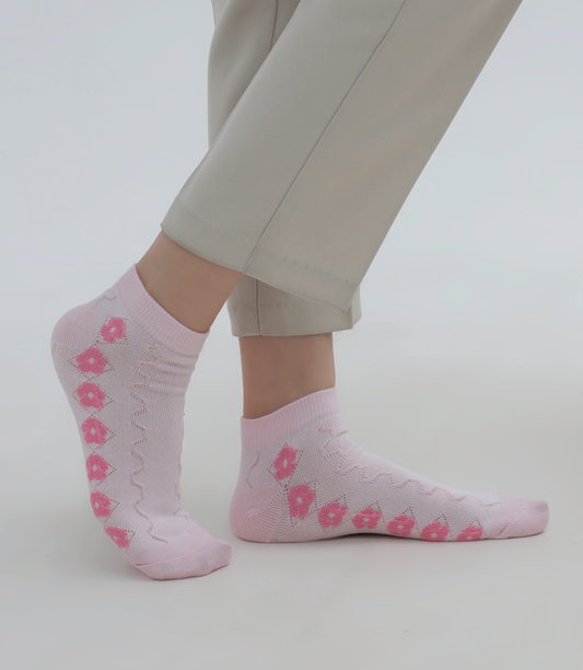 LIGHT PINK
