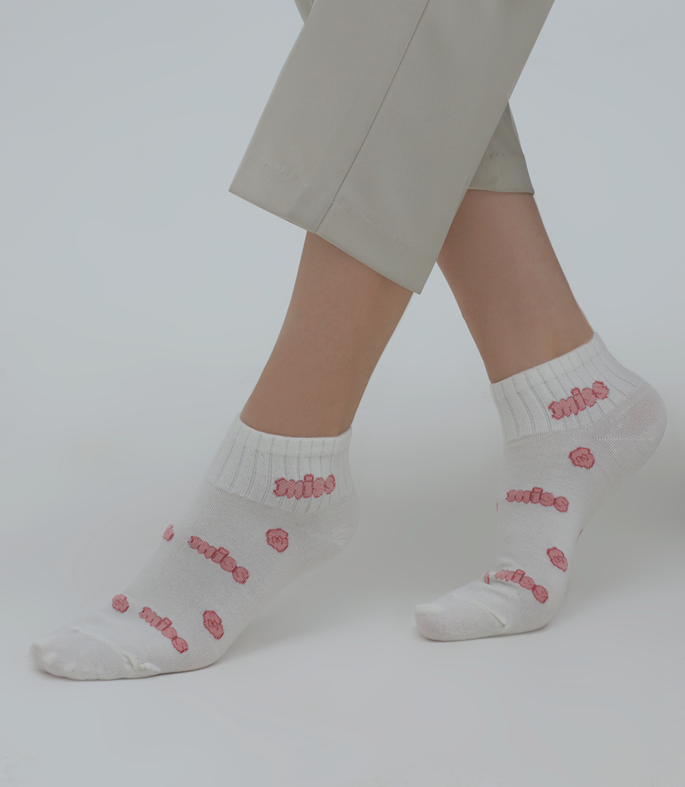 Women Socks-OFF WHITE