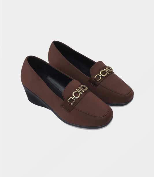 DARK BROWN