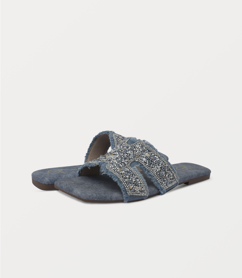 DENIM BLUE