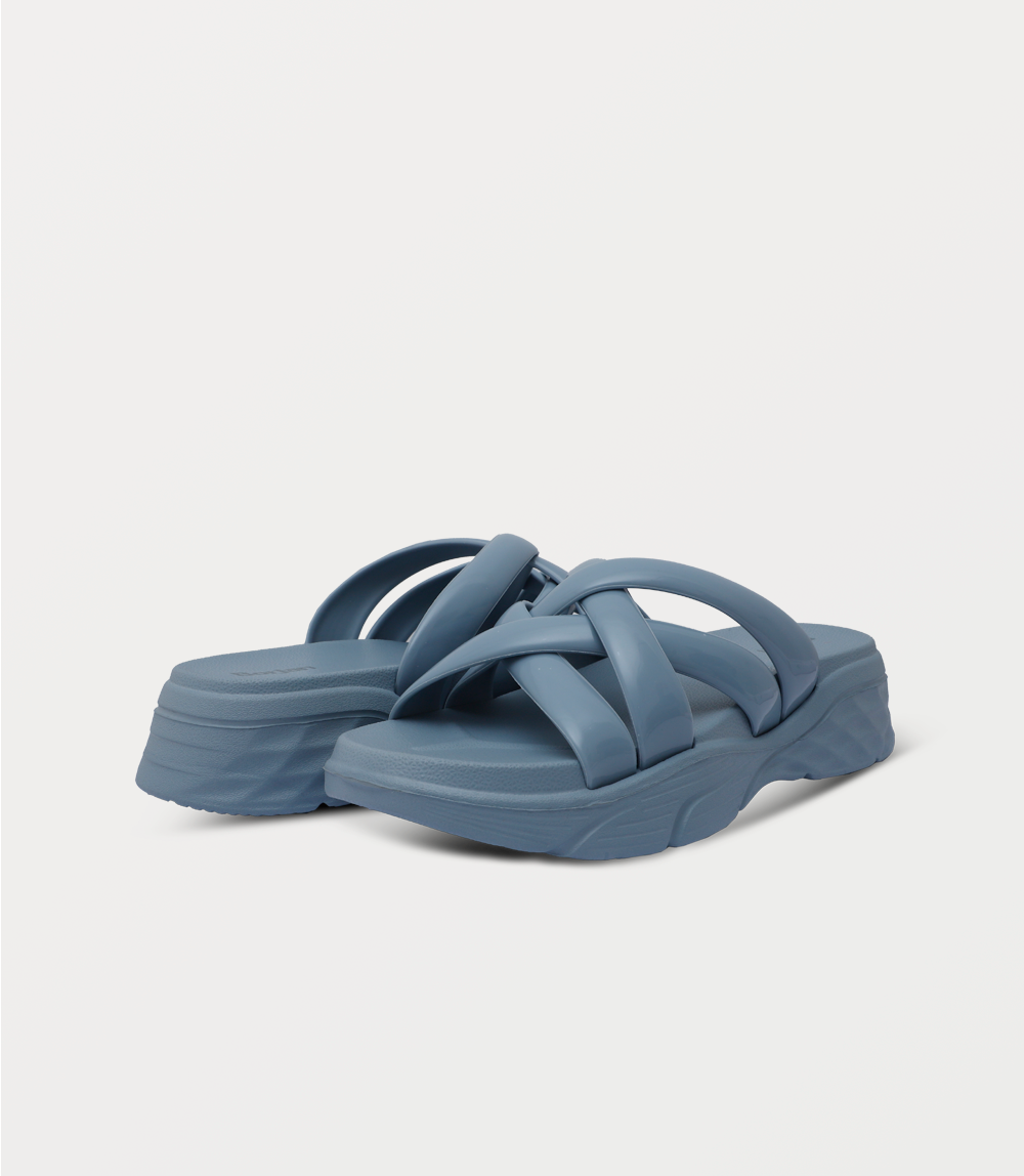 ICE BLUE